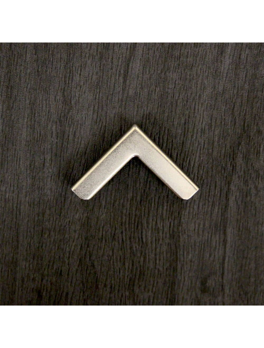 Protector de esquina de color plateado